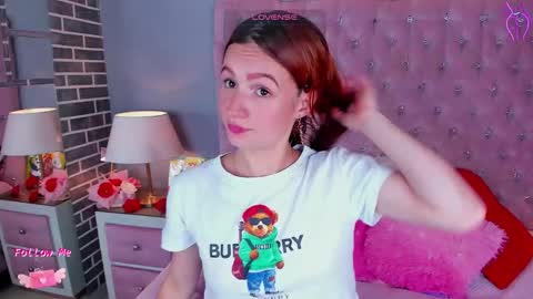 Snapshot of adelainebest chatting on 03-08-25, 06:10 Adelaine online show from 03-08-25, 06:10