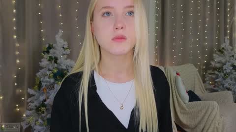 Snapshot of adele_armas chatting on 01-07-25, 09:14 Adele online show from 01-07-25, 09:14