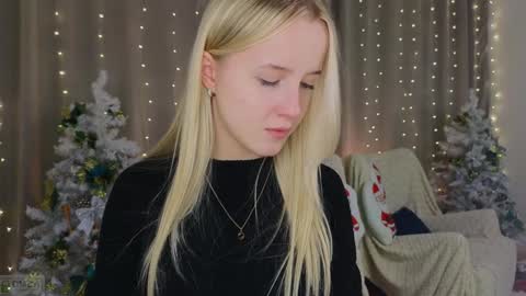 Snapshot of adele_armas chatting on 01-08-25, 09:44 Adele online show from 01-08-25, 09:44