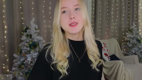 Snapshot of adele_armas chatting on 01-10-25, 06:38 Adele online show from 01-10-25, 06:38