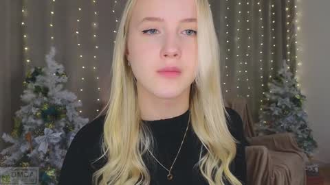 Snapshot of adele_armas chatting on 01-14-25, 09:51 Adele online show from 01-14-25, 09:51