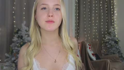 Snapshot of adele_armas chatting on 01-18-25, 11:44 Adele online show from 01-18-25, 11:44