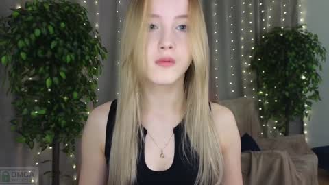 Snapshot of adele_armas chatting on 02-06-25, 07:51 Adele online show from 02-06-25, 07:51