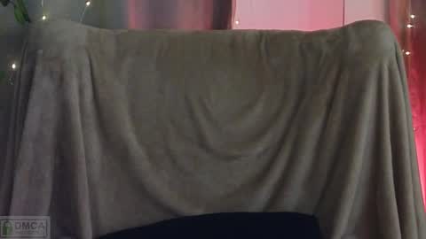 Snapshot of adele_armas chatting on 02-28-25, 10:17 Adele online show from 02-28-25, 10:17