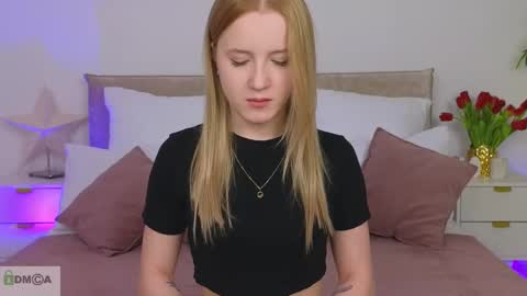 Snapshot of adele_armas chatting on 03-09-25, 06:32 Adele online show from 03-09-25, 06:32