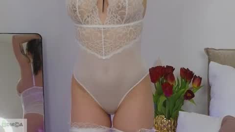 Snapshot of adele_armas chatting on 03-11-25, 01:16 Adele online show from 03-11-25, 01:16