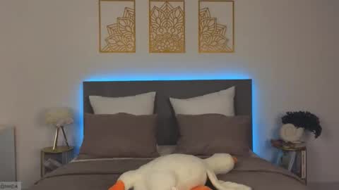 Snapshot of adele_armas chatting on 11-08-25, 10:08 Adele online show from 11-08-25, 10:08