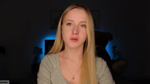 Adele online show from 01-18-26, 09:40