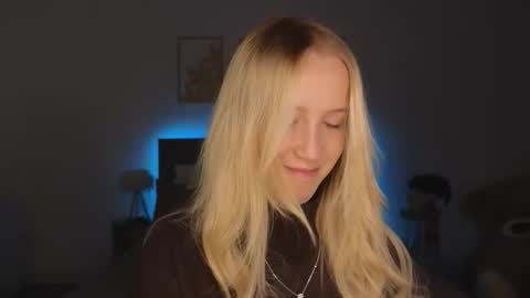 Adele online show from 03-21-26, 09:29