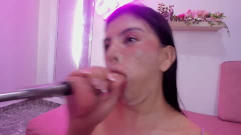 Snapshot of adele_latinlady chatting on 02-28-25, 09:12 Sofi online show from 02-28-25, 09:12