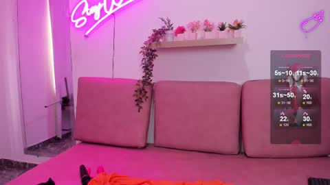 Snapshot of adele_latinlady chatting on 03-10-25, 08:34 Sofi online show from 03-10-25, 08:34