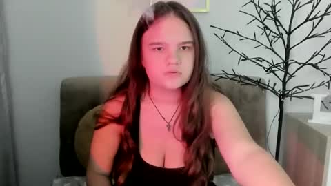 Snapshot of adelecruzz chatting on 06-04-26, 11:38 adelecruzz online show from 06-04-26, 11:38