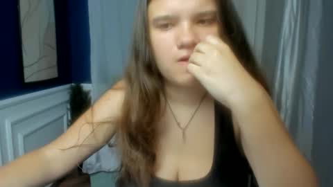 Snapshot of adelecruzz chatting on 06-06-26, 11:48 adelecruzz online show from 06-06-26, 11:48