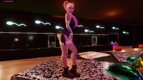 Snapshot of adelehard chatting on 10-23-25, 12:32 Adele online show from 10-23-25, 12:32