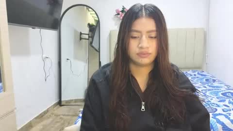 adellein foxx online show from 07-14-26, 06:24