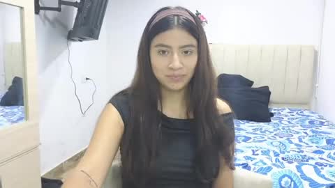 adellein foxx online show from 07-16-26, 01:55
