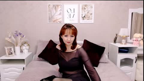 AdeleMoran online show from 11-26-25, 06:31