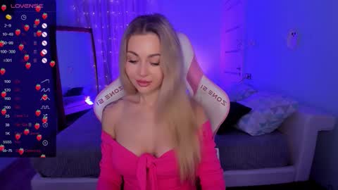 Adele online show from 11-24-25, 02:11