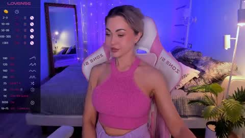 Adele online show from 04-15-26, 02:07