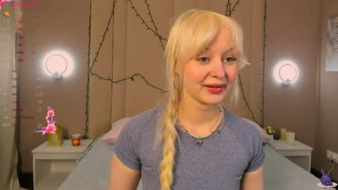 adelesilvy online show from 04-04-26, 01:37