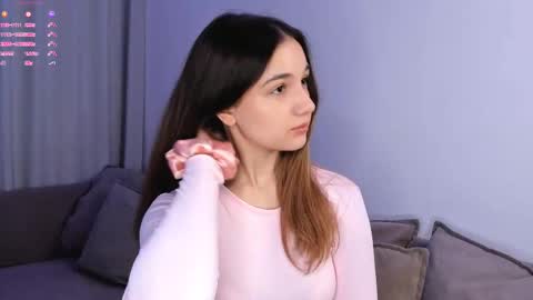 adelexx_zll online show from 02-01-26, 03:49