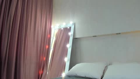 Adelina bliss online show from 04-15-26, 09:27