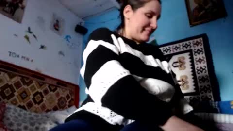 Larisa online show from 12-18-24, 09:36