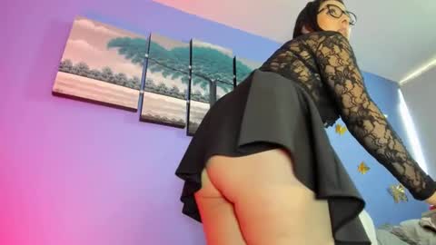 Adelle online show from 01-27-25, 05:15