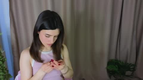 Adellyy online show from 04-18-26, 10:52