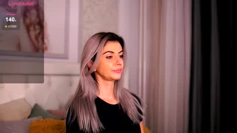 Snapshot of adelyn_chase chatting on 10-04-25, 08:12 Adelyn online show from 10-04-25, 08:12