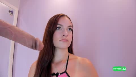 Snapshot of adhara_monroe chatting on 11-04-25, 10:25 Adhara online show from 11-04-25, 10:25