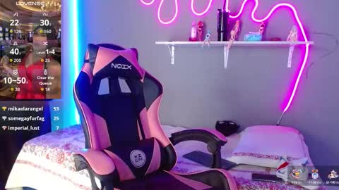 adhara rangel online show from 10-11-25, 03:10