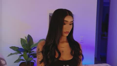 Snapshot of adharacute19 chatting on 09-24-25, 05:16 Isabellafirst online show from 09-24-25, 05:16