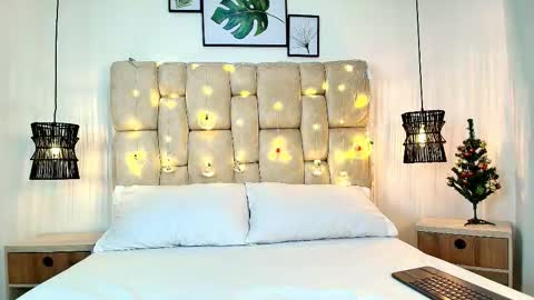 AdharaSmithh online show from 12-04-25, 07:22