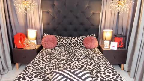 Siobe online show from 12-13-24, 09:46