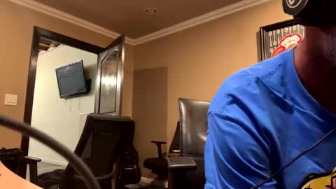 adick_ting online show from 11-04-25, 01:32