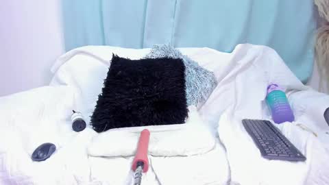 Snapshot of adilaghazali chatting on 02-27-25, 11:04 Adila online show from 02-27-25, 11:04