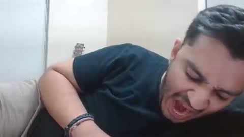 adit56665 online show from 04-25-26, 07:00