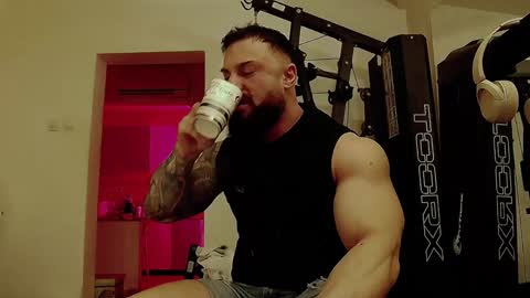 Adonis online show from 01-04-25, 05:16