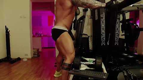 Adonis online show from 02-06-25, 10:53