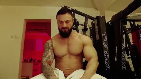 Adonis online show from 02-10-25, 07:49