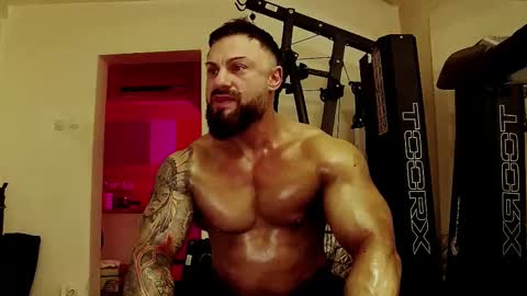 Adonis online show from 09-12-25, 09:48