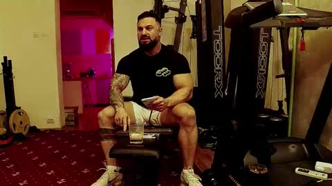 Adonis online show from 10-26-25, 02:06