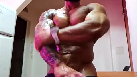 Adonis online show from 04-25-26, 07:22