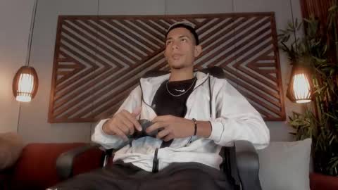 adonis_wb online show from 09-16-25, 08:21