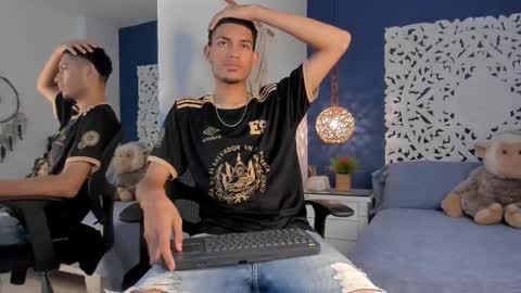 adonis_wb online show from 09-17-25, 08:10