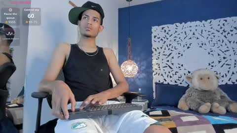 adonis_wb online show from 09-19-25, 09:43