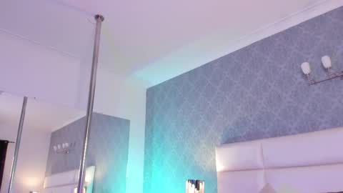 Adonis  online show from 09-26-25, 08:24