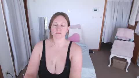 adorable22 online show from 06-15-26, 10:01