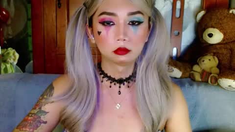 Snapshot of adorableslutxxx chatting on 12-09-24, 08:01 jasmine online show from 12-09-24, 08:01